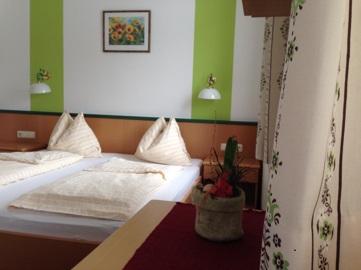Pension Horfarter Fieberbrunn Zimmer foto