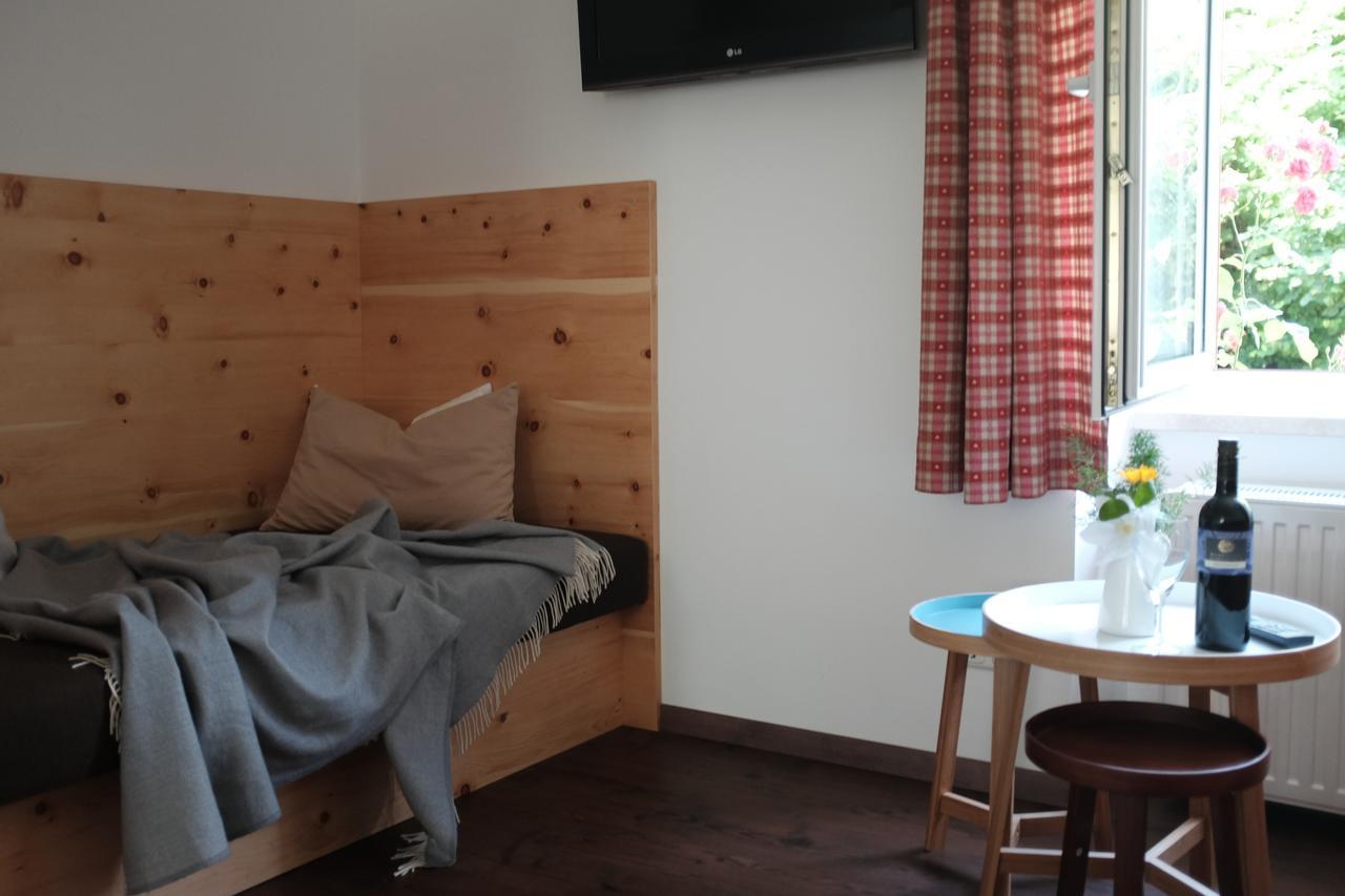 Pension Horfarter Fieberbrunn Zimmer foto