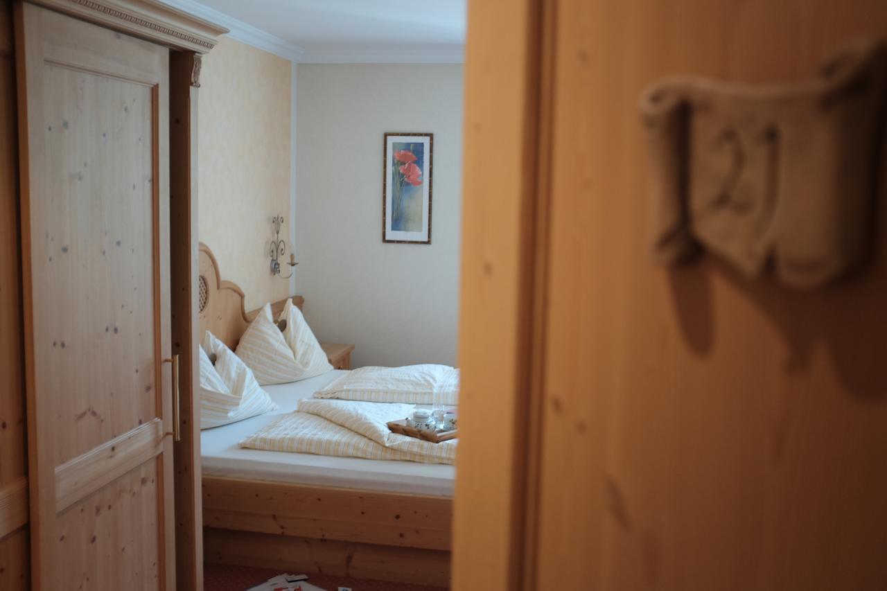 Pension Horfarter Fieberbrunn Zimmer foto
